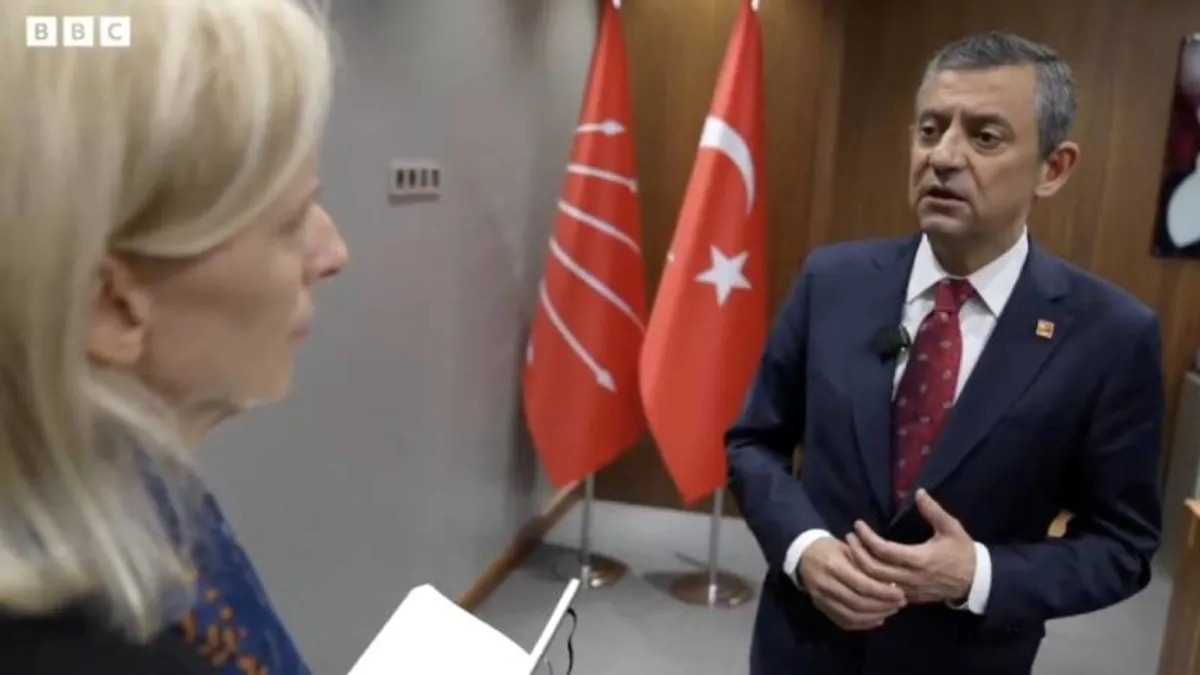 İngiliz başbakana yalvaran Özgür Özel’e sert tepki: Bu zavallılık, insan biraz utanır...