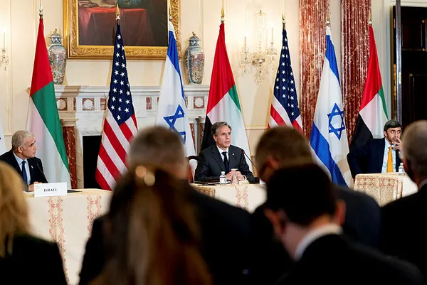 abd-ve-israilden-irana-gozdagi-diplomasi-basarisiz-olursa-diger-secenekler-masada-1634146633145.jpg ABD ve İsrail'den İran'a gözdağı: Diplomasi başarısız olursa diğer seçenekler masada olacak