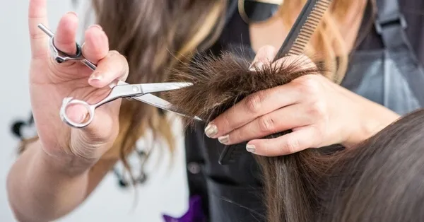 Berber ve kuaför çalışma saatleri değişti! İçişleri Bakanlığı genelgesi ile kuaför ve berberler saat kaçta açılıyor, kaçta kapanıyor?