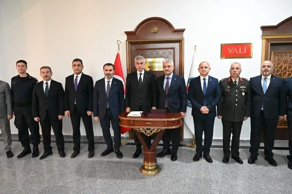 bakan-memisoglu-sagligin-mujdesi-kirikkaleden-bilimini-de-teknolojisini-de-uretiriz-1764859470860.jpg