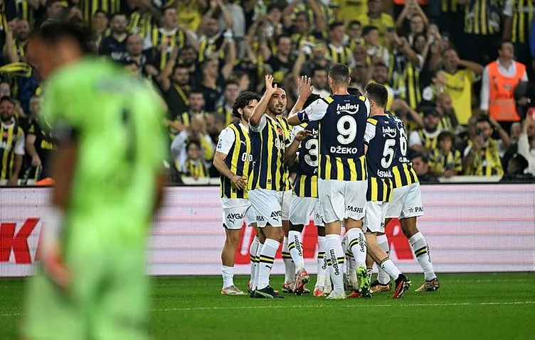 Son dakika haberi: Gece yarısı Süper Lig’i karıştırdı! İstanbul’a gelen menajerinden bilmece gibi transfer sözleri...