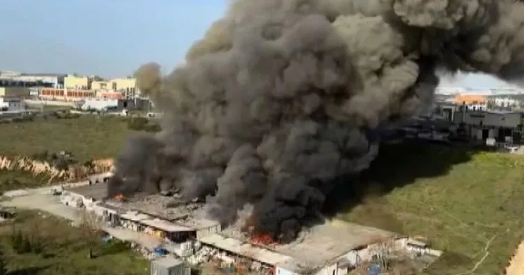 İstanbul Tuzla’daki fabrikada yangın çıktı!
