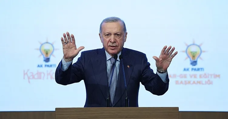 CHP’nin siyasi kıble sorunu var