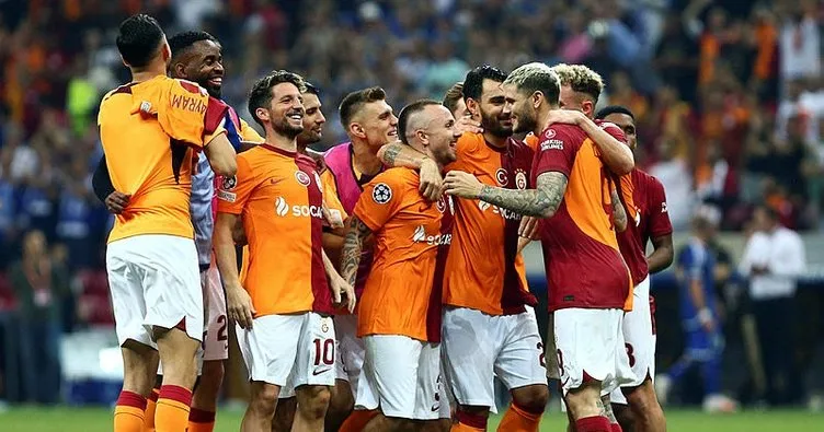 Galatasaray, UEFA Şampiyonlar Ligi kadrosunu açıkladı! Yeni transferler listede