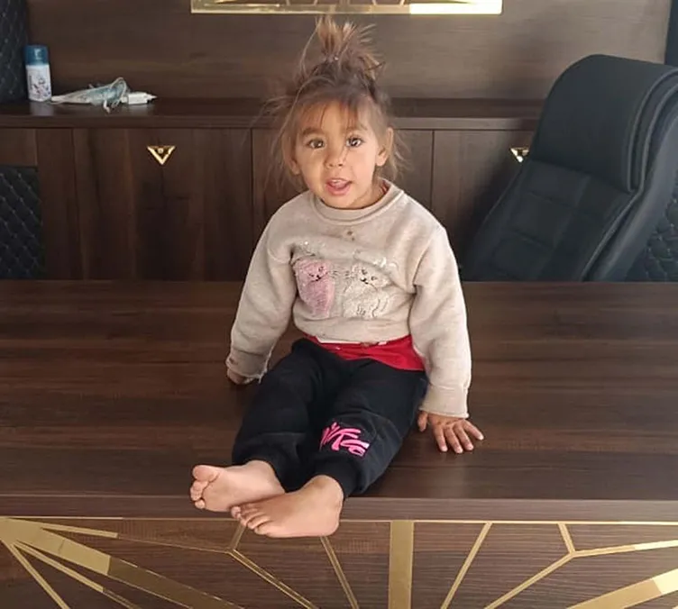 Denizli’de kaybolduktan sonra cansız bedenine ulaşılmıştı: 4 yaşındaki Nazlı Şeşen son yolculuğuna uğurlandı!