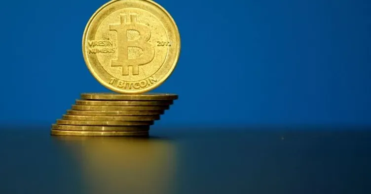 Merkez sanal para için düğmeye bastı