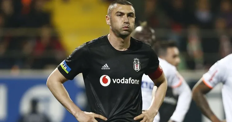 Beşiktaş’ta menajer gerilimi