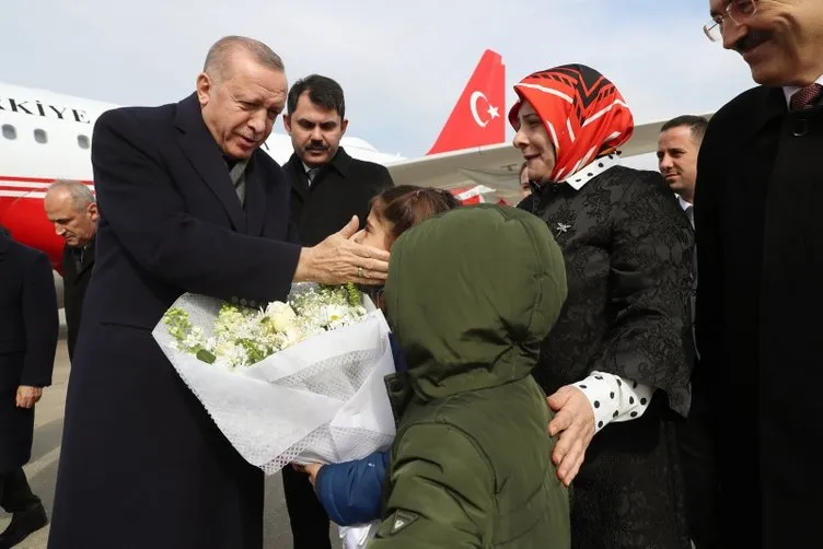 Son dakika! İzmir Ege Otoyolu projesi böyle açıldı! Açılıştan dakikalar önce dikkat çeken detay...