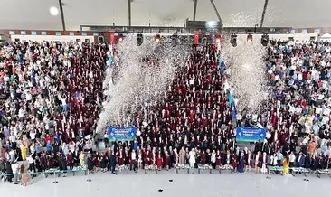 HKÜ’de 10. mezuniyet sevinci