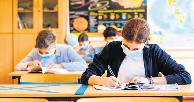 okullar ne zaman acilacak ve 2021 uzaktan egitim hangi tarihte bitecek yuz yuze egitim 15 subat ta baslayacak mi son dakika egitim haberleri