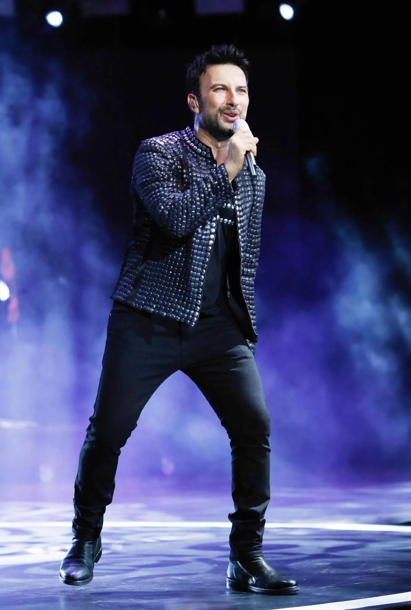 Певец таркан фото сейчас Tarkan Bakü'yü salladı - Galeri - Aktüel