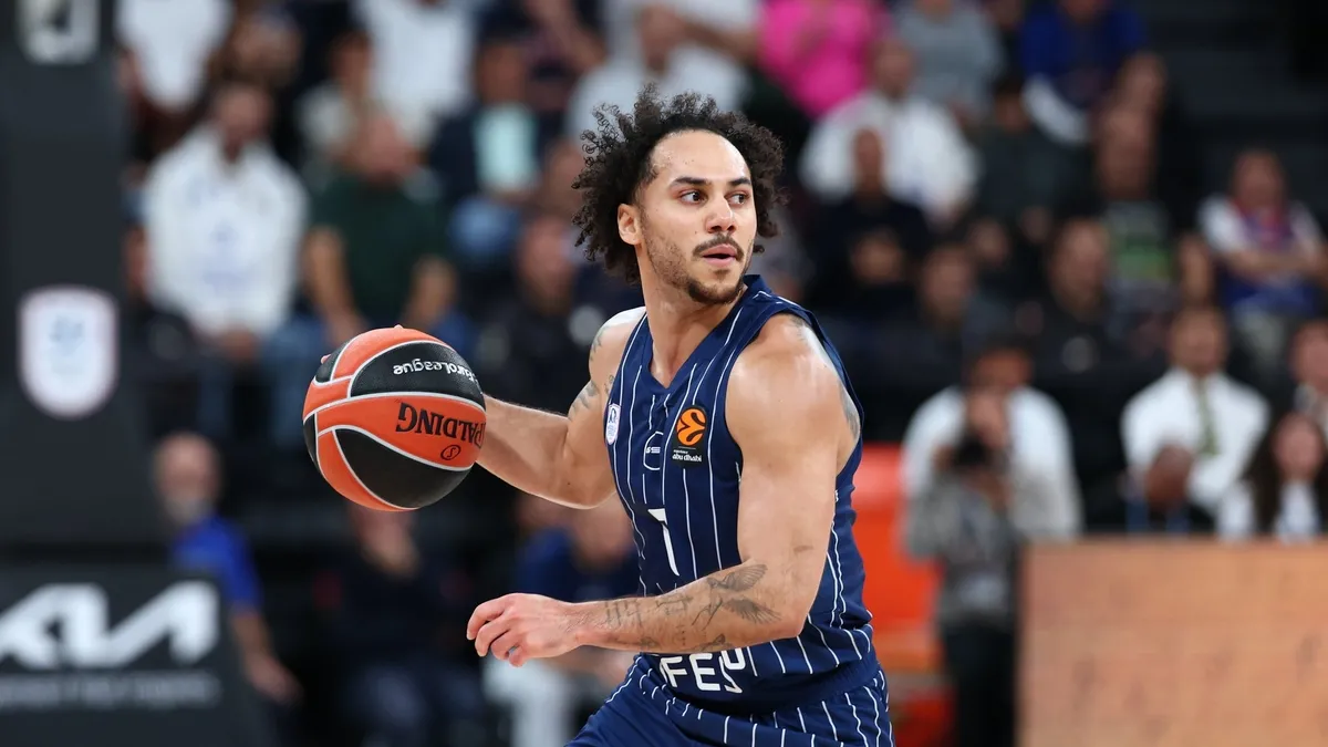 Anadolu Efes’te Shane Larkin şoku! Anadolu Efes’te Shane Larkin şoku!