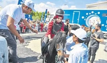 TJK’dan çocuklar için pony etkinliği