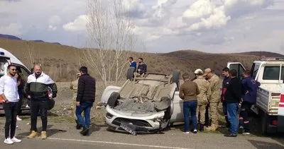 Bingöl’de 2 otomobilin çarpıştı,4 kişi yaralandı