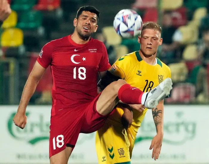 besiktasin-transferde-yeni-hedefi-cenk-ozkacar-1658908498595.jpg