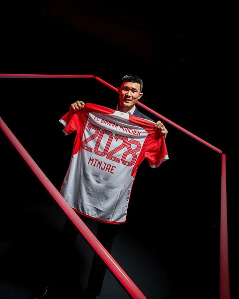kim-min-jae-resmen-bayern-munihte-1689711018692.jpg