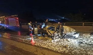 Kaza yapan araç içinde mahsur kalan sürücü yanarak can verdi #ankara