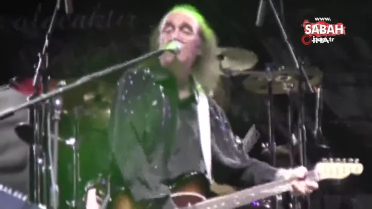 Anadolu Rock müziğinin ünlü ismi Erkin Koray hayatını kaybetti | Video