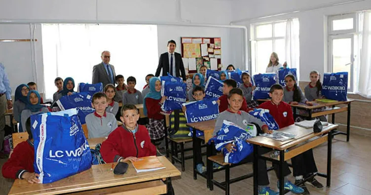 750 öğrenciye giyim yardımı