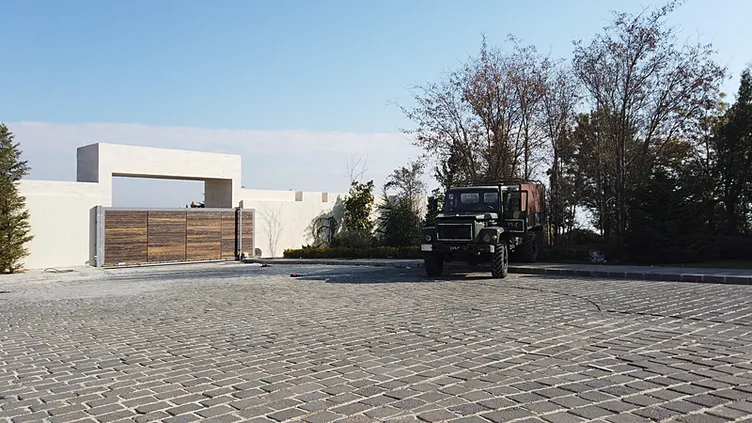 Esad’ın karanlık sığınağı deşifre oldu: Tünel ağında bulunanlar şoke etti