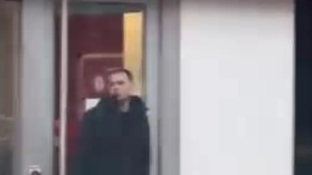 SON DAKİKA | Beşiktaş'ta bankaya soygun girişimi! SON DAKİKA | Beşiktaş'ta bankaya soygun girişimi!