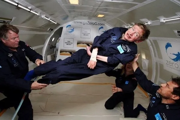 Stephen Hawking'in ölmeden önceki uyarıları!