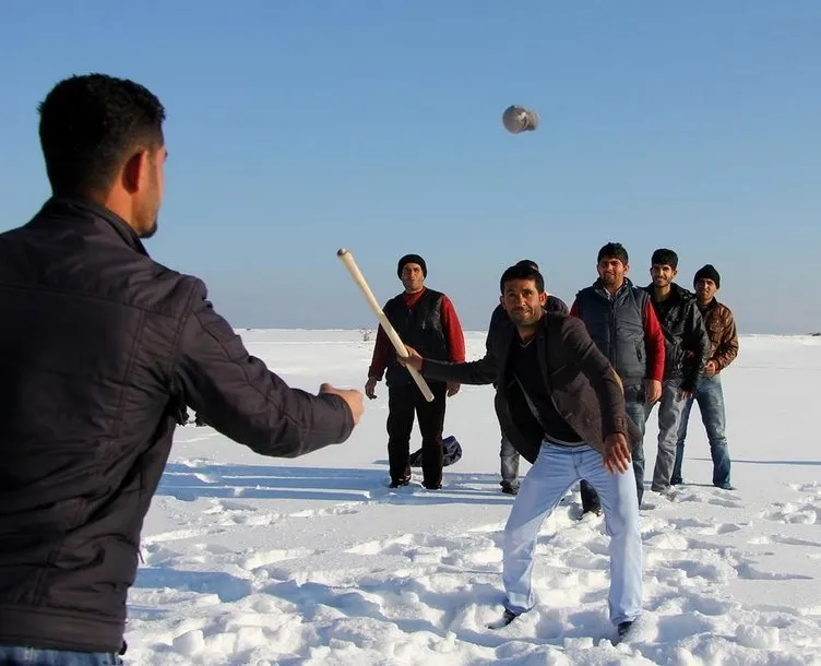 Van’da yerli beyzbol