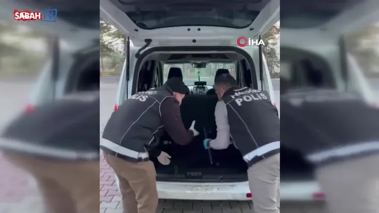 Aracın stepnesinde 7 kilo uyuşturucu çıktı | Video