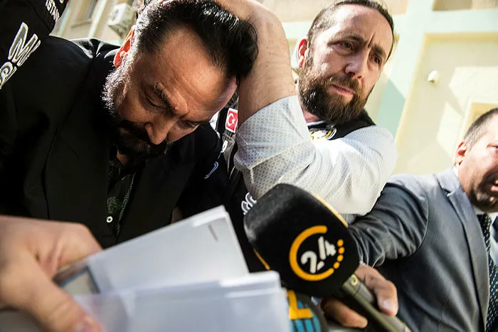 Son dakika: Adnan Oktar Suç Örgütü Davasında verilen cezalar onandı