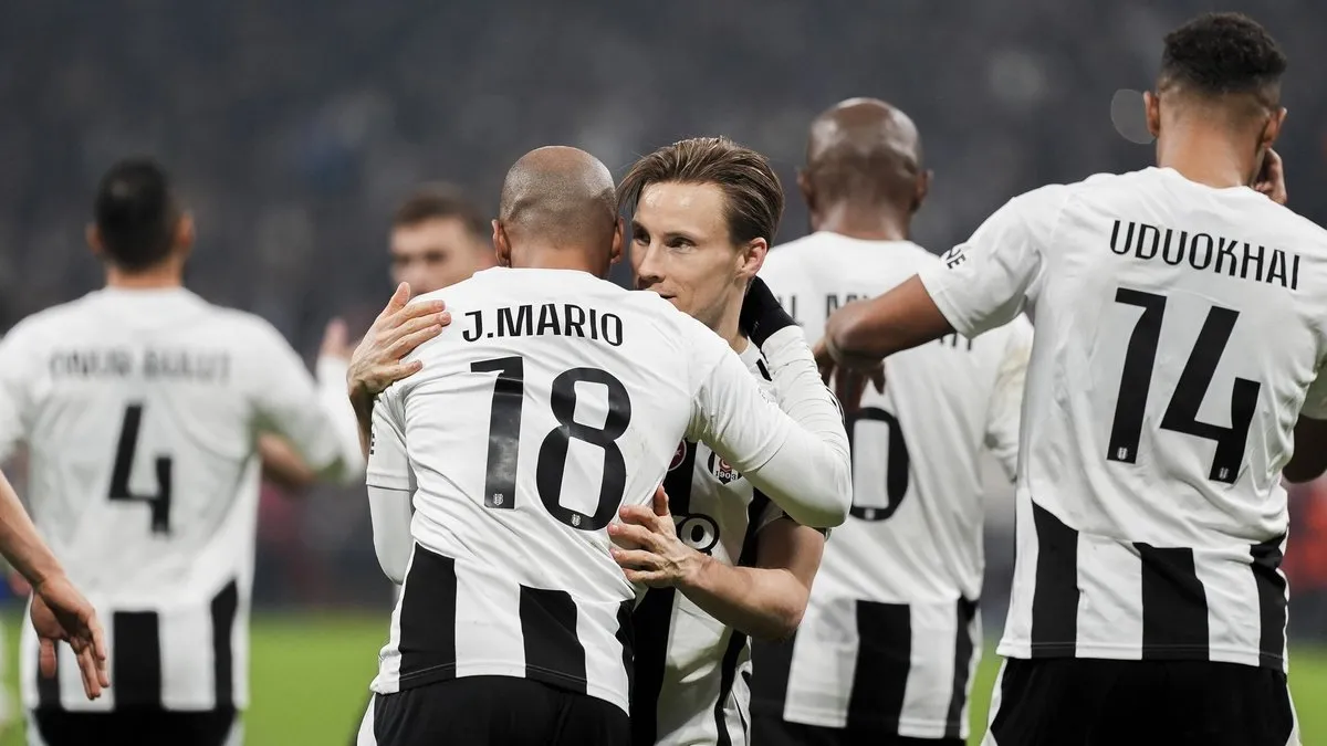 Beşiktaş'ın kupadaki rakibi Kırklarelispor! Mücadelede ilk yarı oynanıyor… Beşiktaş'ın kupadaki rakibi Kırklarelispor! Mücadelede ilk yarı oynanıyor…