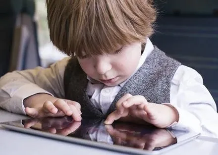 Teknoloji bağımlısı çocuklarla baş etmenin 10 kuralı!