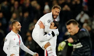 Neymar ve Cavani’yi Galatasaray barıştırdı