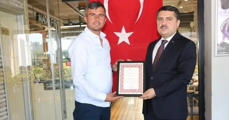 Küçükçekmece Kaymakamı’ndan anlamlı ödül