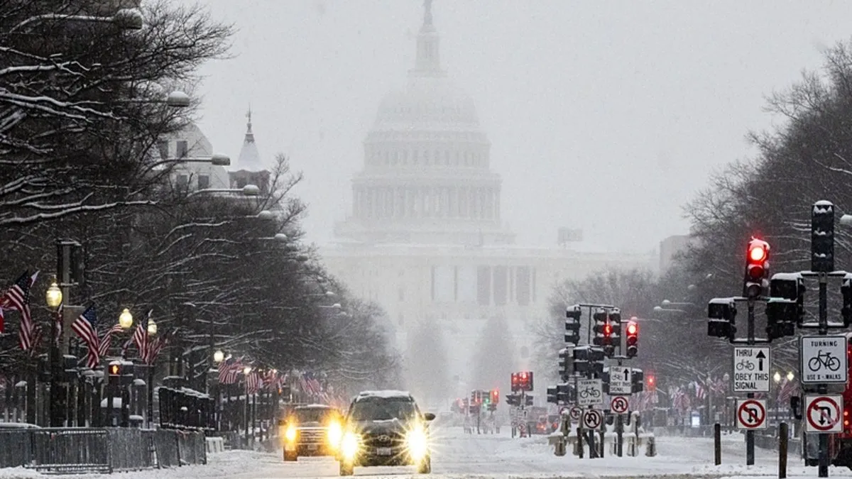 ABD’de kar fırtınası can aldı: Acil durum ilan edildi ABD’de kar fırtınası can aldı: Acil durum ilan edildi