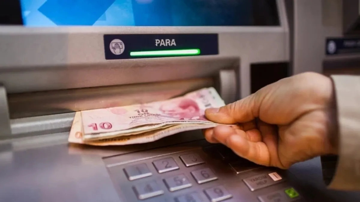 Bankada parası olanlar dikkat!! Havale ve para çekimine yeni şart getirildi Bankada parası olanlar dikkat!! Havale ve para çekimine yeni şart getirildi