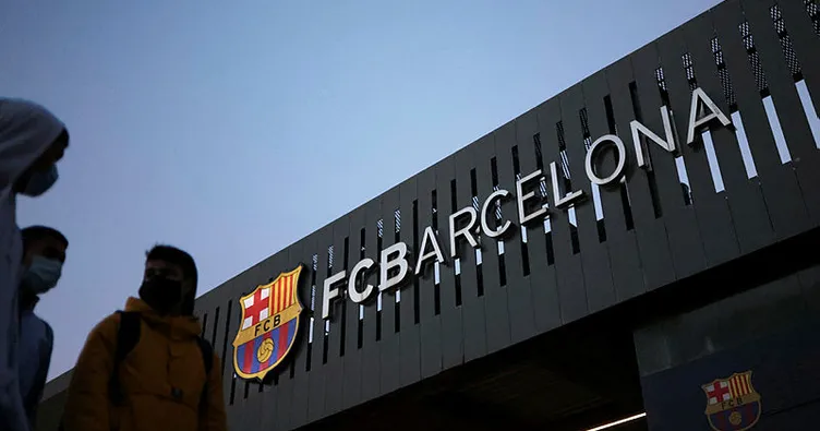 Barcelona’da başkanlık seçimi ertelendi