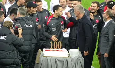 Hakan Çalhanoğlu’na 100. maç sürprizi!