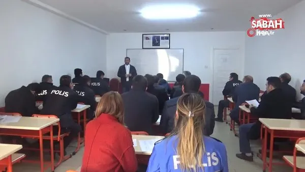 Kilis'te polisler Arapça kursunda dil öğrenmeye başladı
