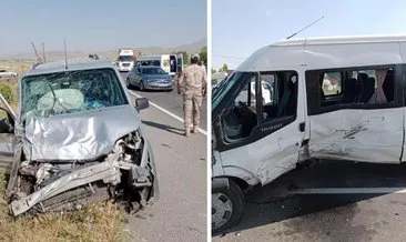 Ağrı’da trafik kazası: 12 kişi yaralandı #agri