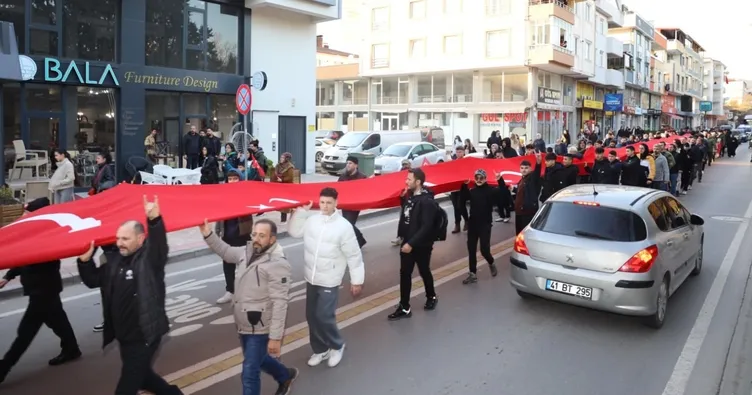 Şehitler için tek yürek oldular