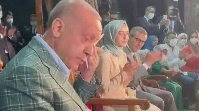 Başkan Erdoğan'ı duygulandıran anlar! Gözyaşlarına hakim olamadı | Video