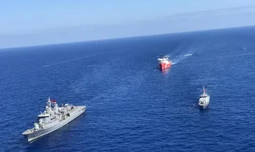 Son dakika haberi: TCG Kemal Reis fırkateyni Barbaros Hayrettin Paşa araştırma gemisine eşlik ediyor