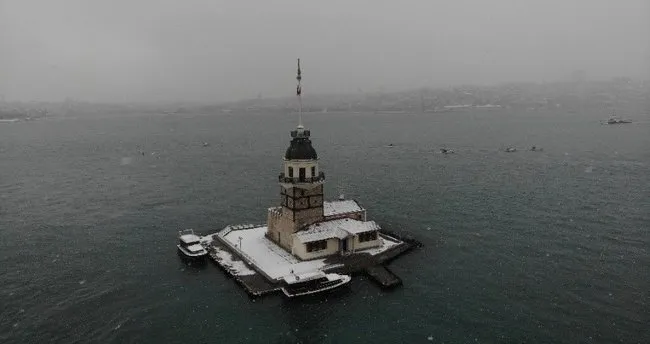 kiz kulesi beyaz gelinligini giydi