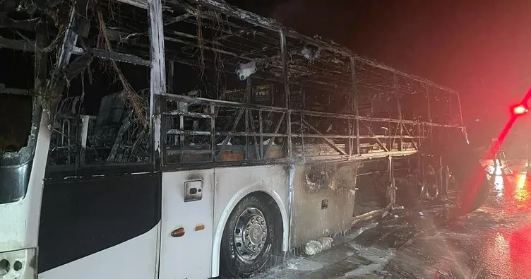 Otobüs yandı yolcular son anda kurtuldu