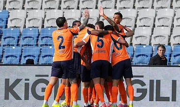 Başakşehir, Göztepe’yi 2 golle devirdi!