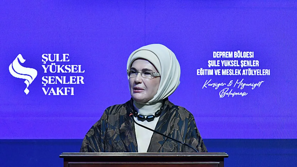 Emine Erdoğan, Şule Yüksel Şenler Vakfı çalışmaları hakkında açıklama yaptı.