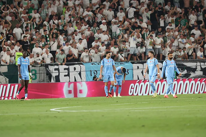 canli-izle-ferencvaros-trabzonspor-maci-atvde-ikinci-yari-oynaniyor-1787861418471.jpeg
