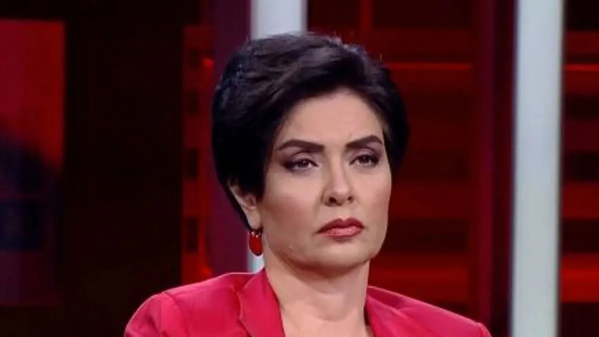 Son dakika: Özlem Gürses tutuklamaya sevk edildi Son dakika: Özlem Gürses tutuklamaya sevk edildi