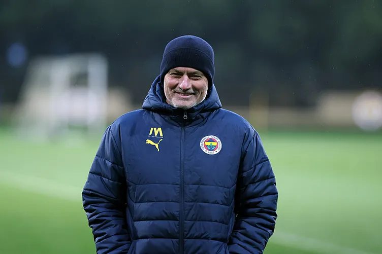 Son dakika haberi: Fenerbahçe’de yıldız ismin yeni adresi belli oluyor! Mourinho’nun gözüne girememişti...