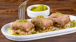 Baklavanın en hafif hali! Ağızda dağılan soğuk baklava tarifi
